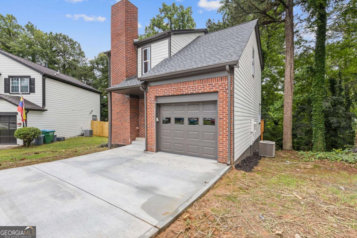 1111 Pin Oak DR