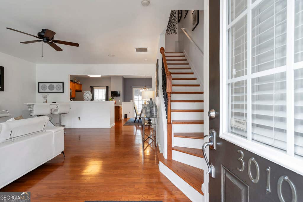 Photo of 3010 Deerborne Court SW, Atlanta, GA 30331 (MLS # 10831156)