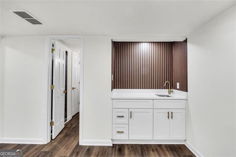 Indian Hills - Residential