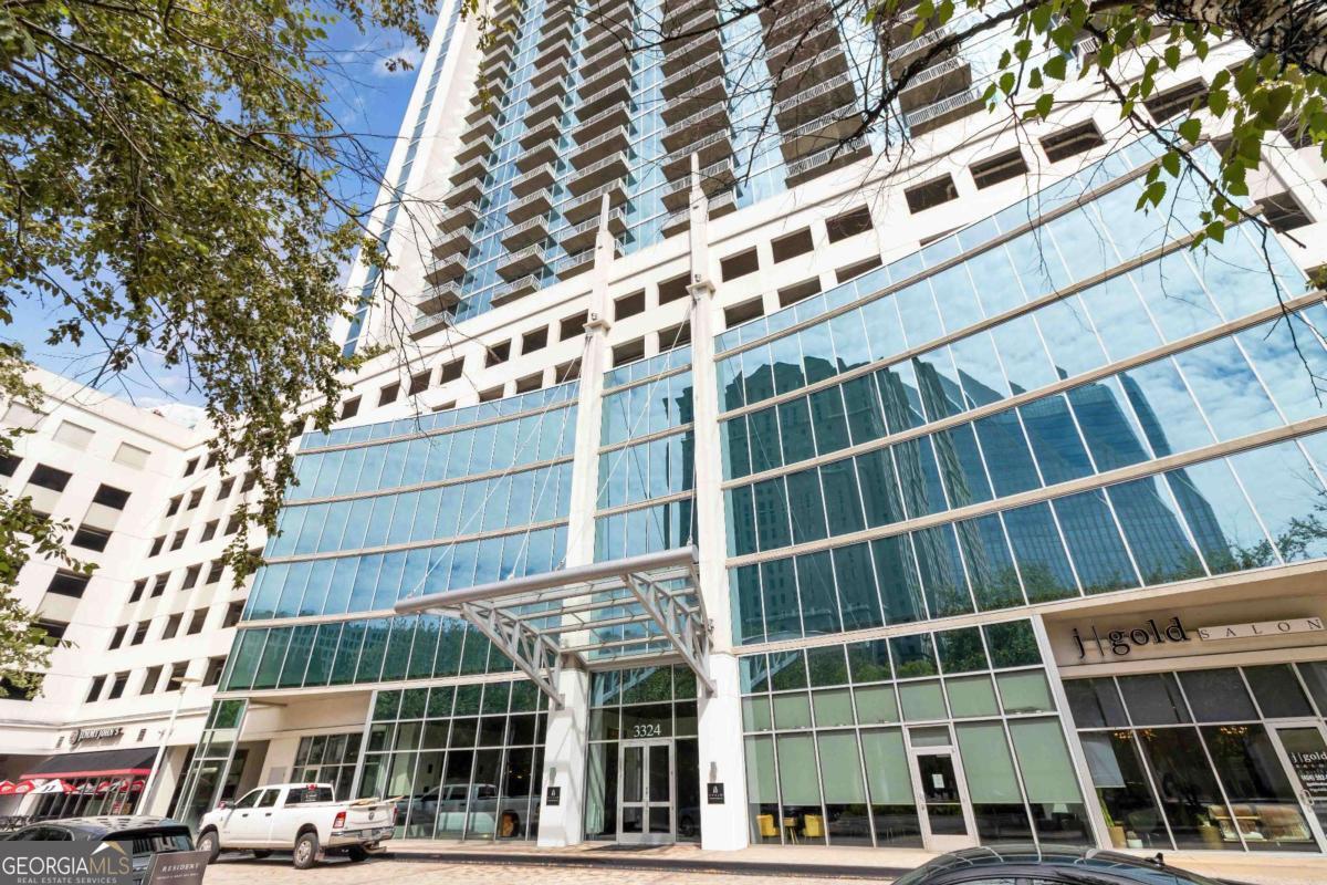 3324 Peachtree RD NE 815
