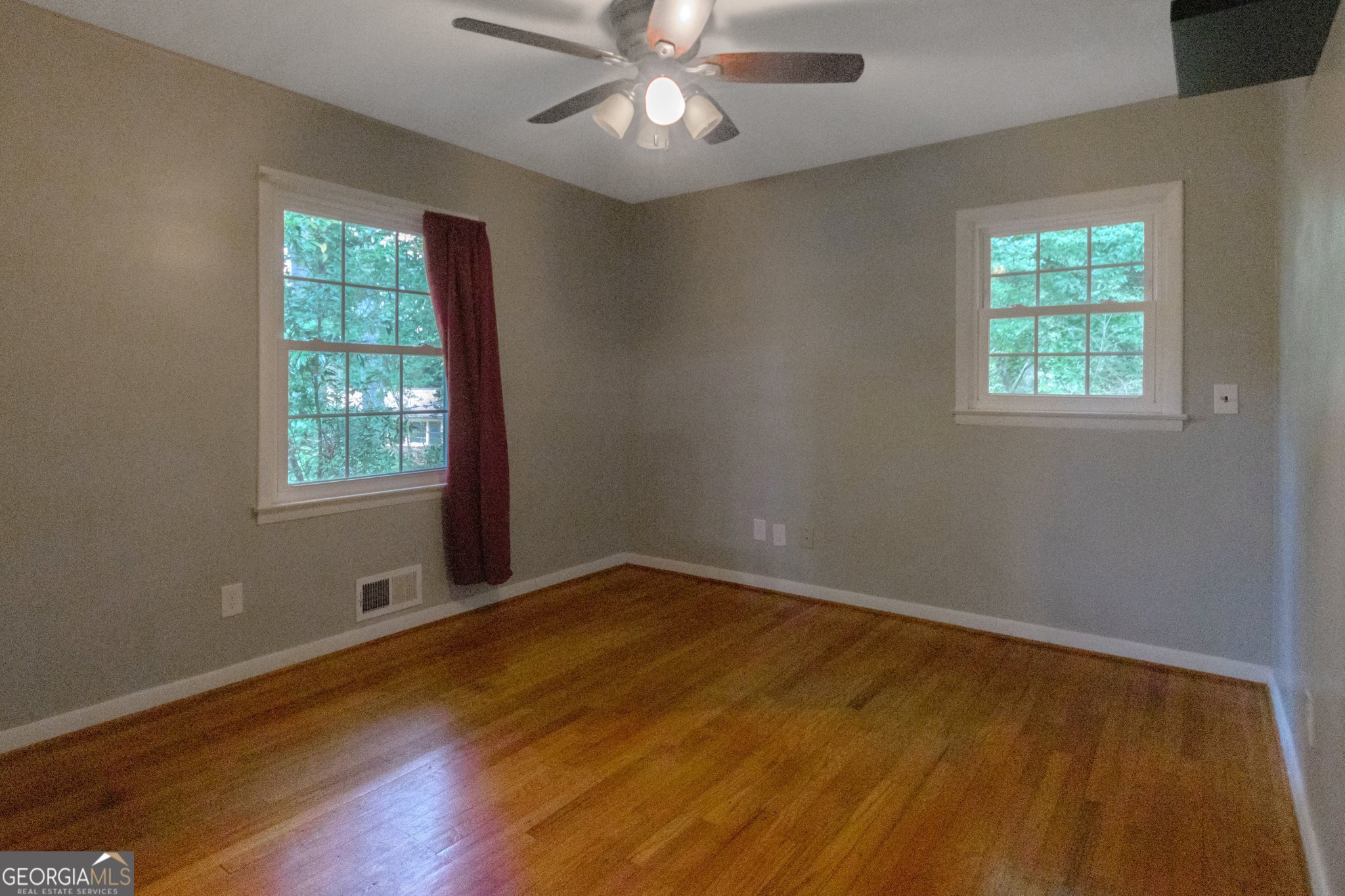 Shawnee Forest - Residential Lease