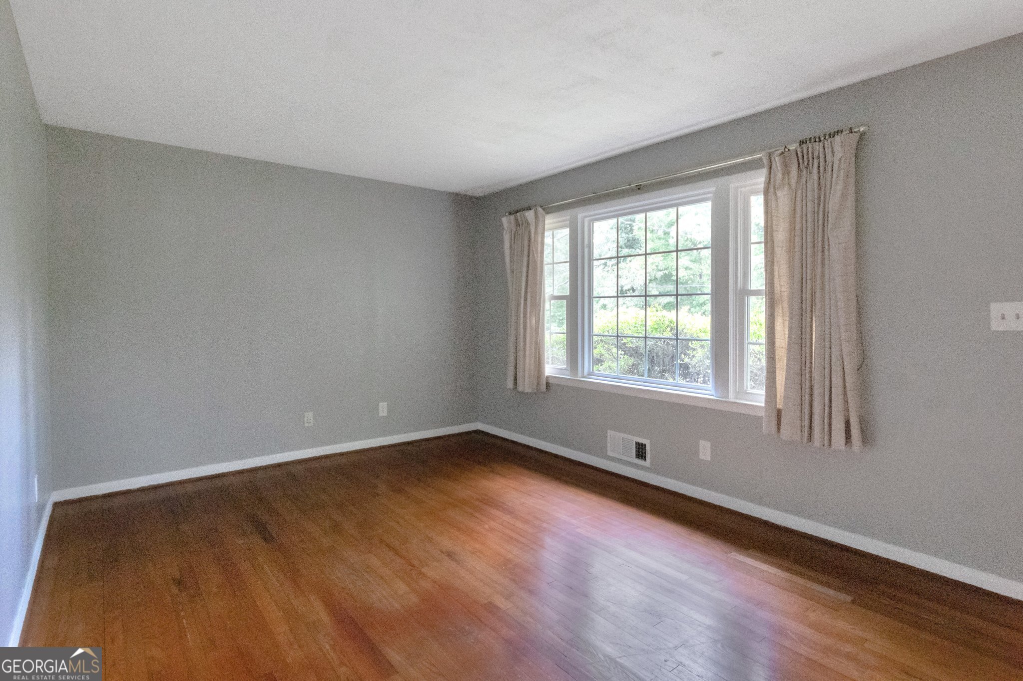 Shawnee Forest - Residential Lease
