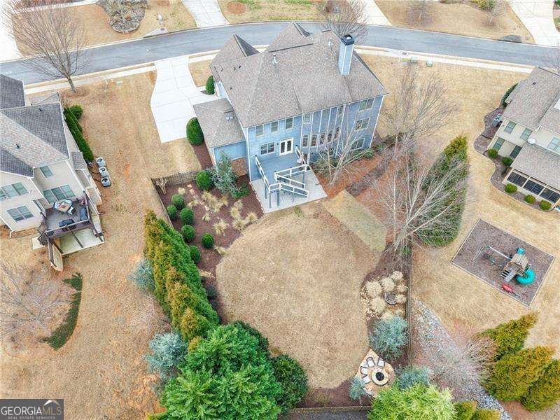 1382 Sutters Pond DR NW