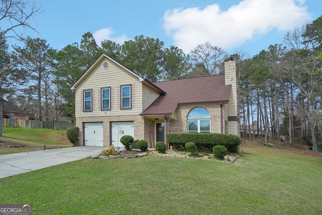 Photo of 2100 Green Tree Court, Lithonia, GA 30058 (MLS # 10712501)