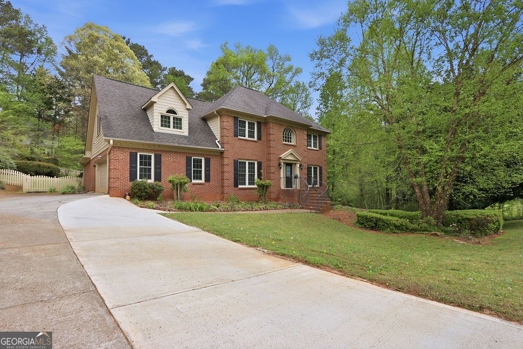 Photo of 5445 Summer Cove Drive, Stone Mountain, GA 30087 (MLS # 10730878)