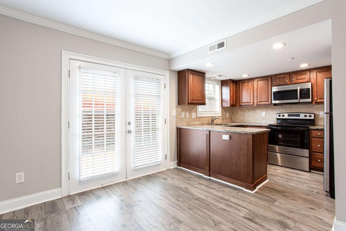 Villas of Vinings - Residential Lease