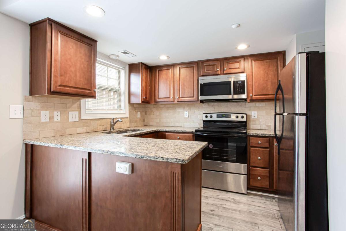 Villas of Vinings - Residential Lease