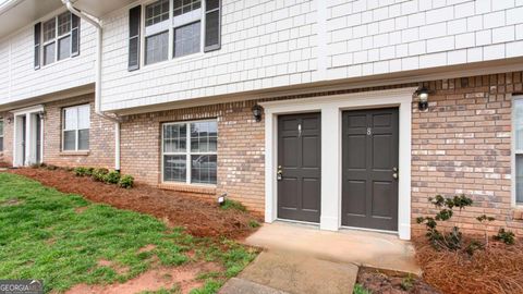 Photo of 7 Villa Court SE, Smyrna, GA 30080 (MLS # 10638256)