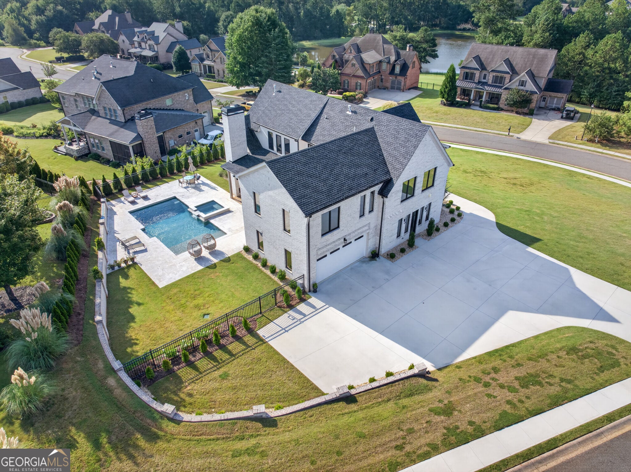 2445 Sunflower DR