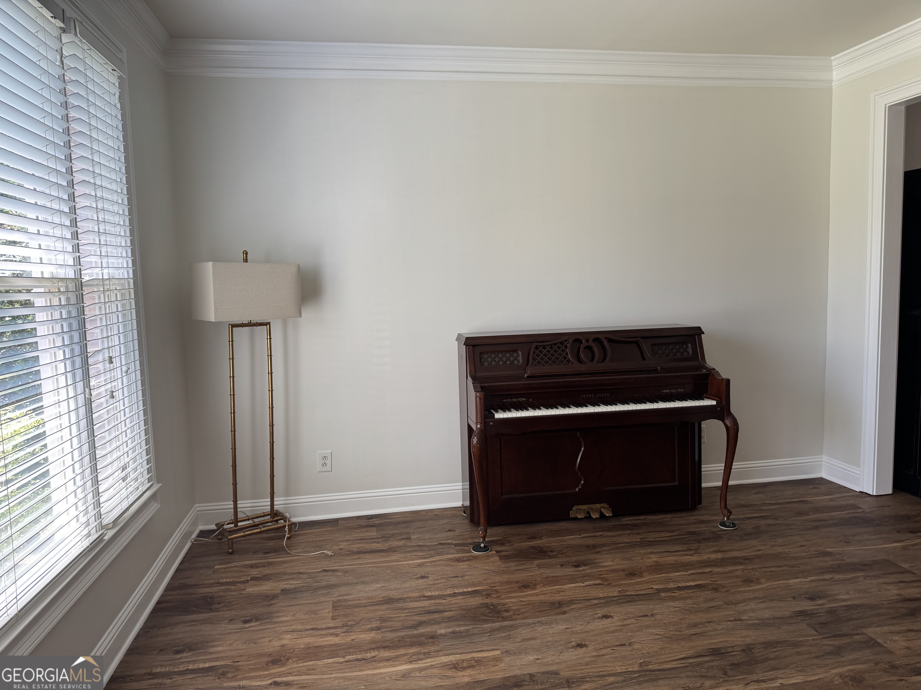 Power Pointe - Residential Lease