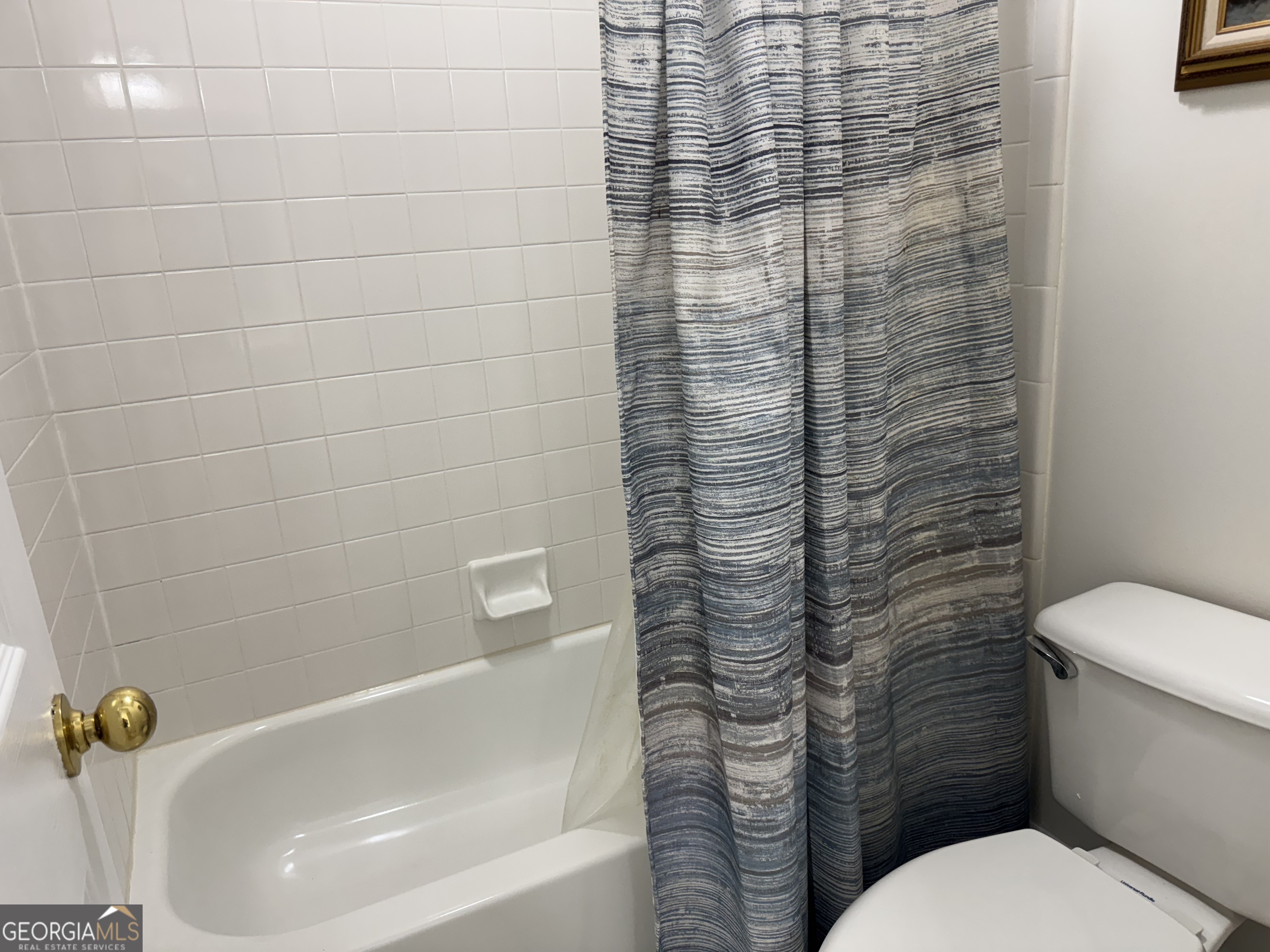 Power Pointe - Residential Lease