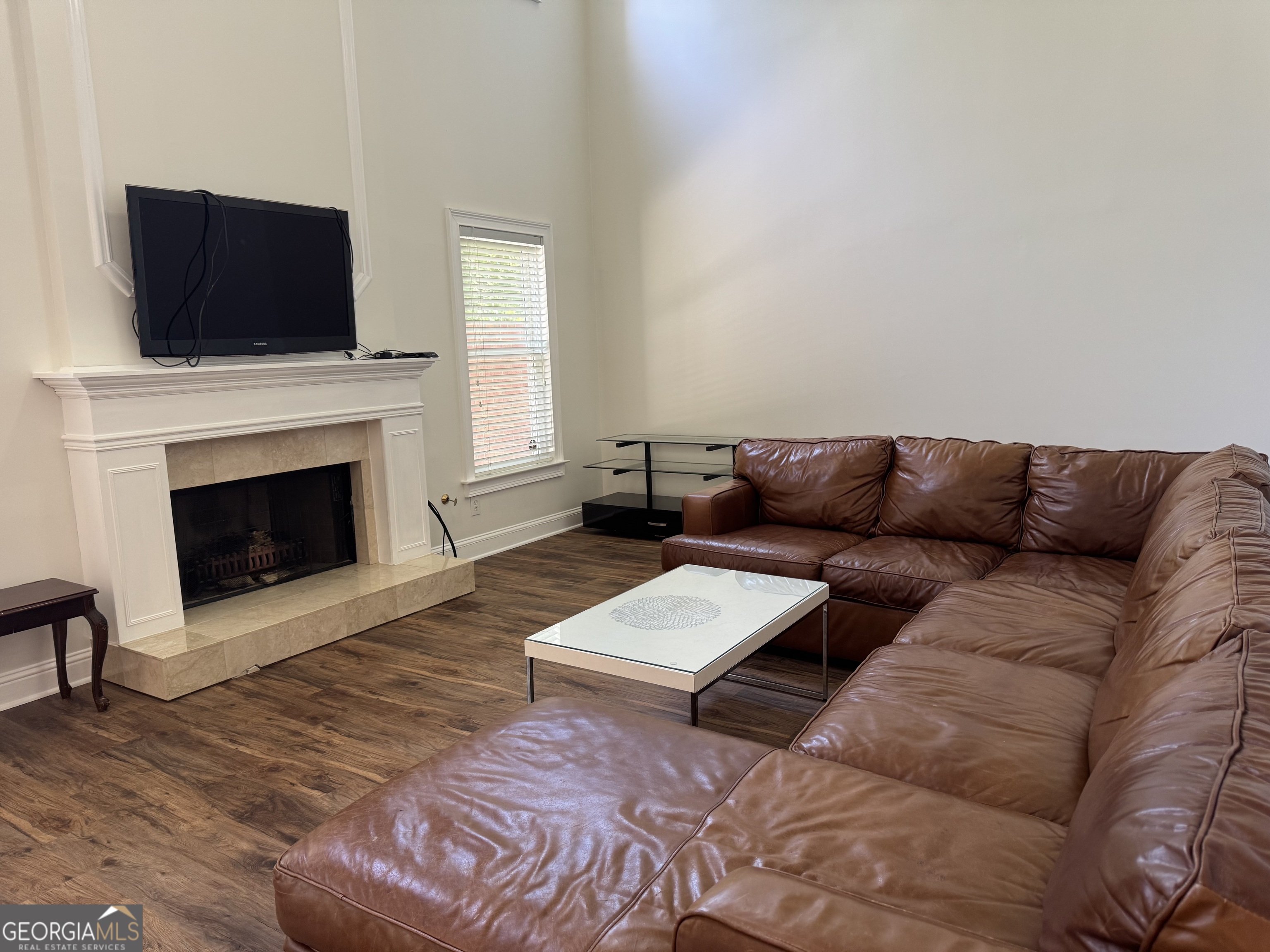 Power Pointe - Residential Lease