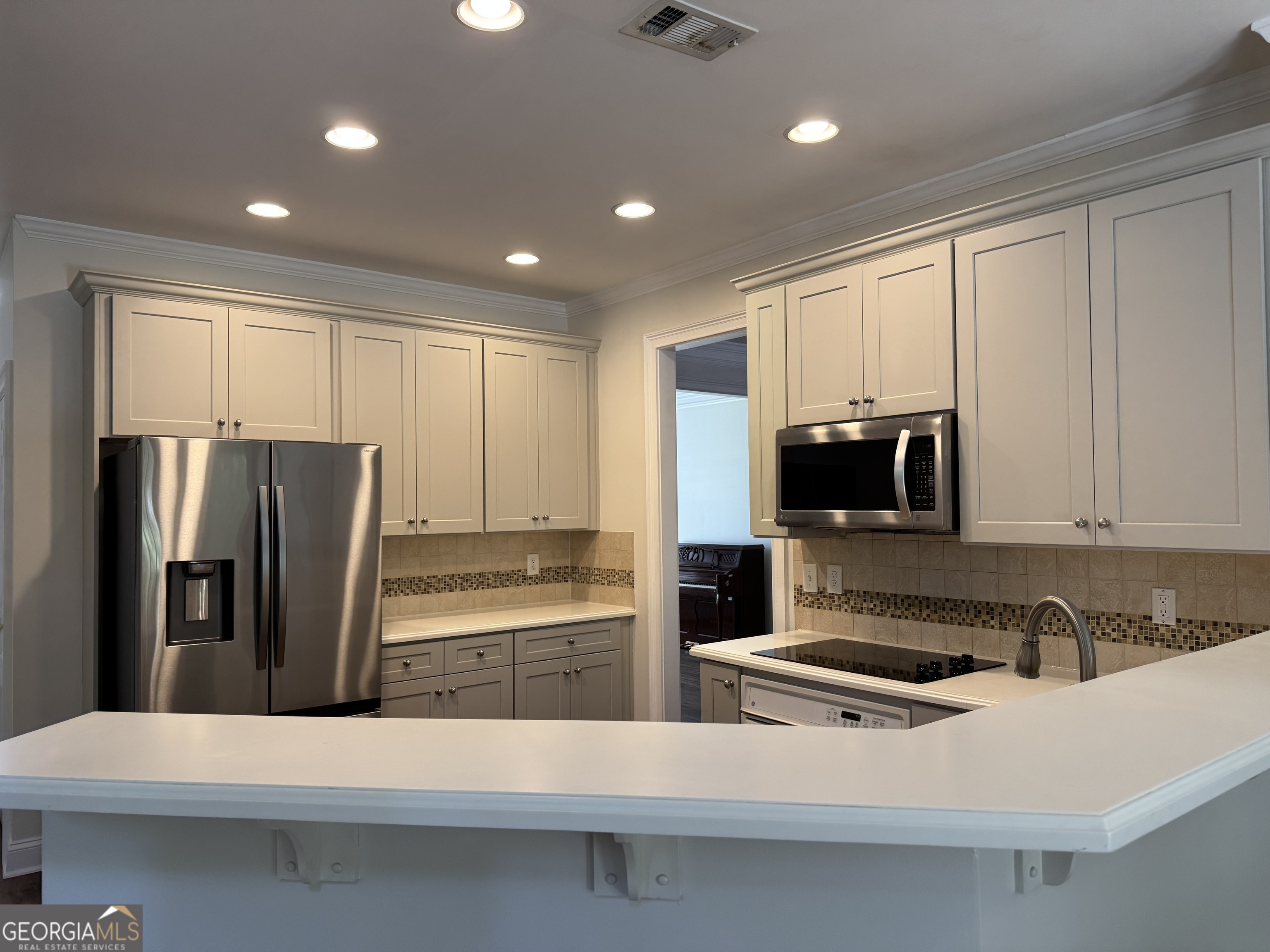 Power Pointe - Residential Lease