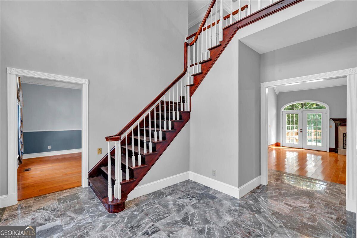 98 Beverly DR