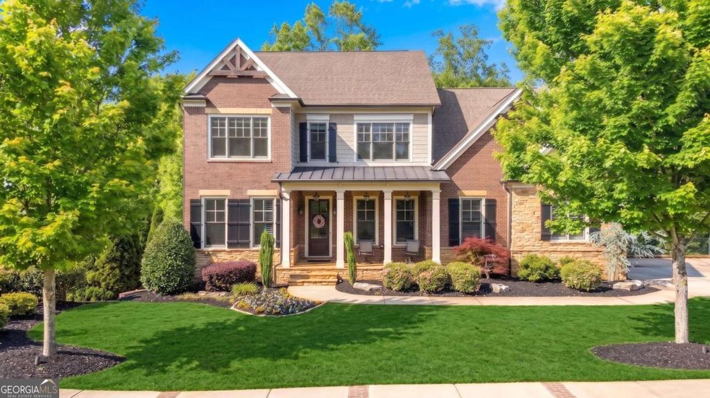 Photo of 3859 Cochran Lake Drive, Marietta, GA 30062 (MLS # 10754577)