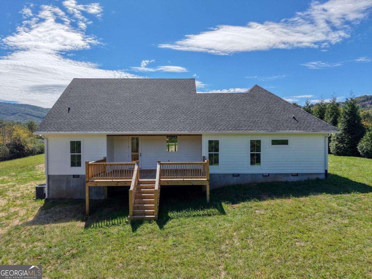 124 Meadow Brooke LN