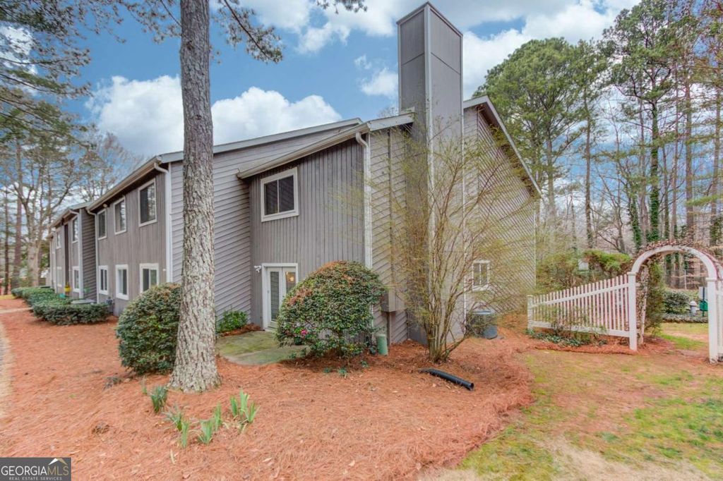 Photo of 5618 Woodmont Boulevard, Peachtree Corners, GA 30092 (MLS # 10704564)