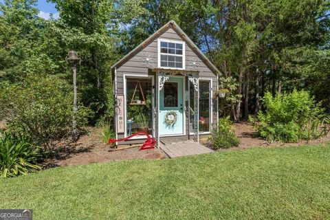 A home in Locust Grove