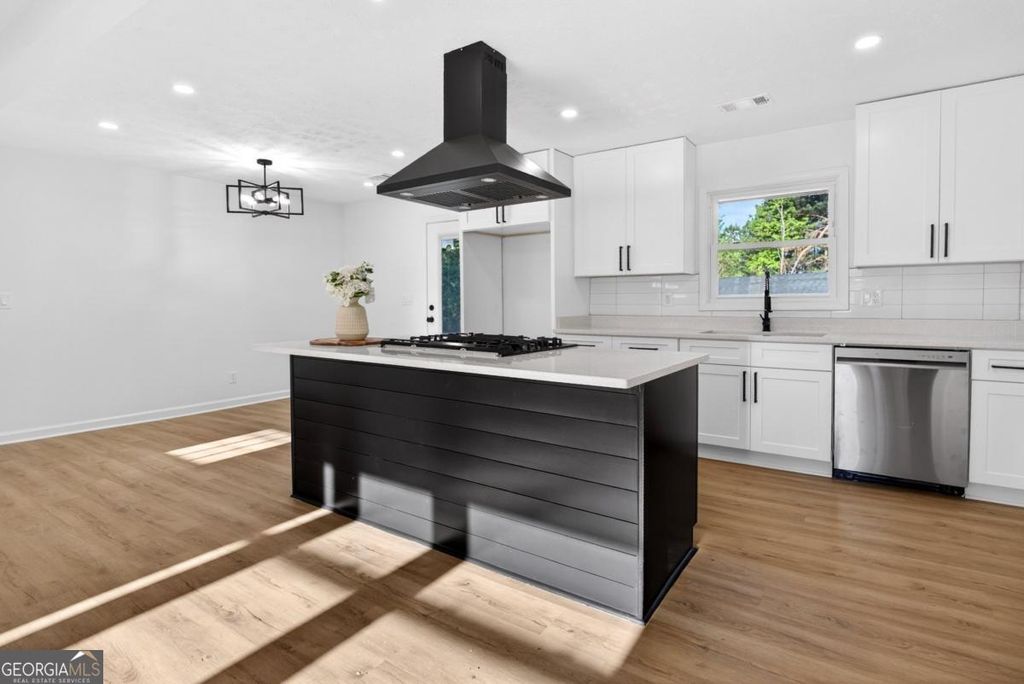 Photo of 5575 Morning Creek Circle, Atlanta, GA 30349 (MLS # 10735884)