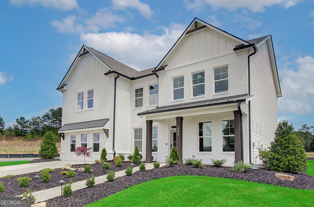 Photo of 180 Logan Pass Drive #186A, Loganville, GA 30052 (MLS # 10680627)