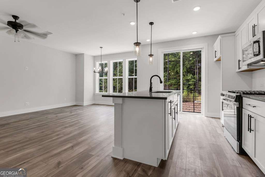 754 Urban Grange WAY