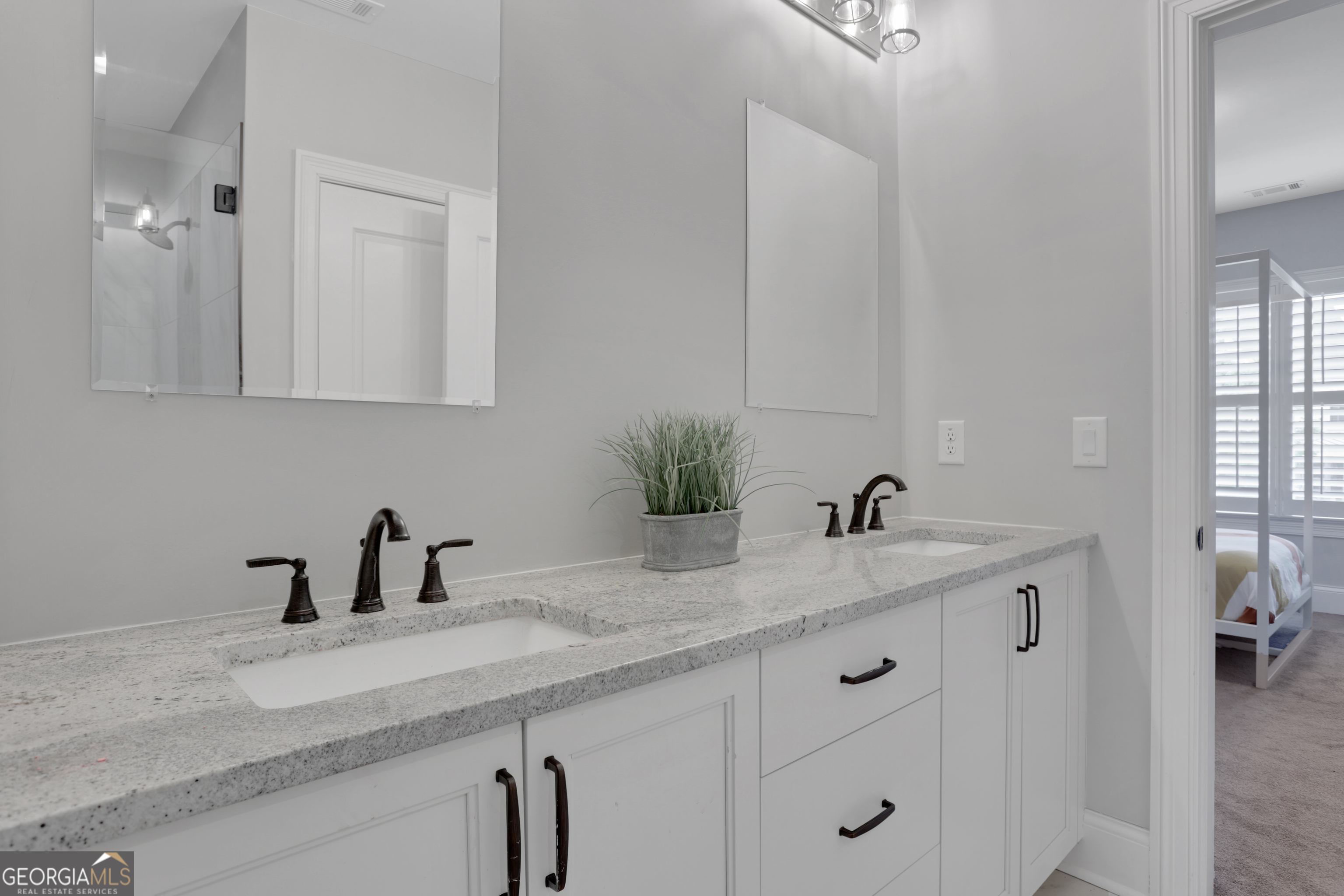 The Oaks at Mill Pond - Residential