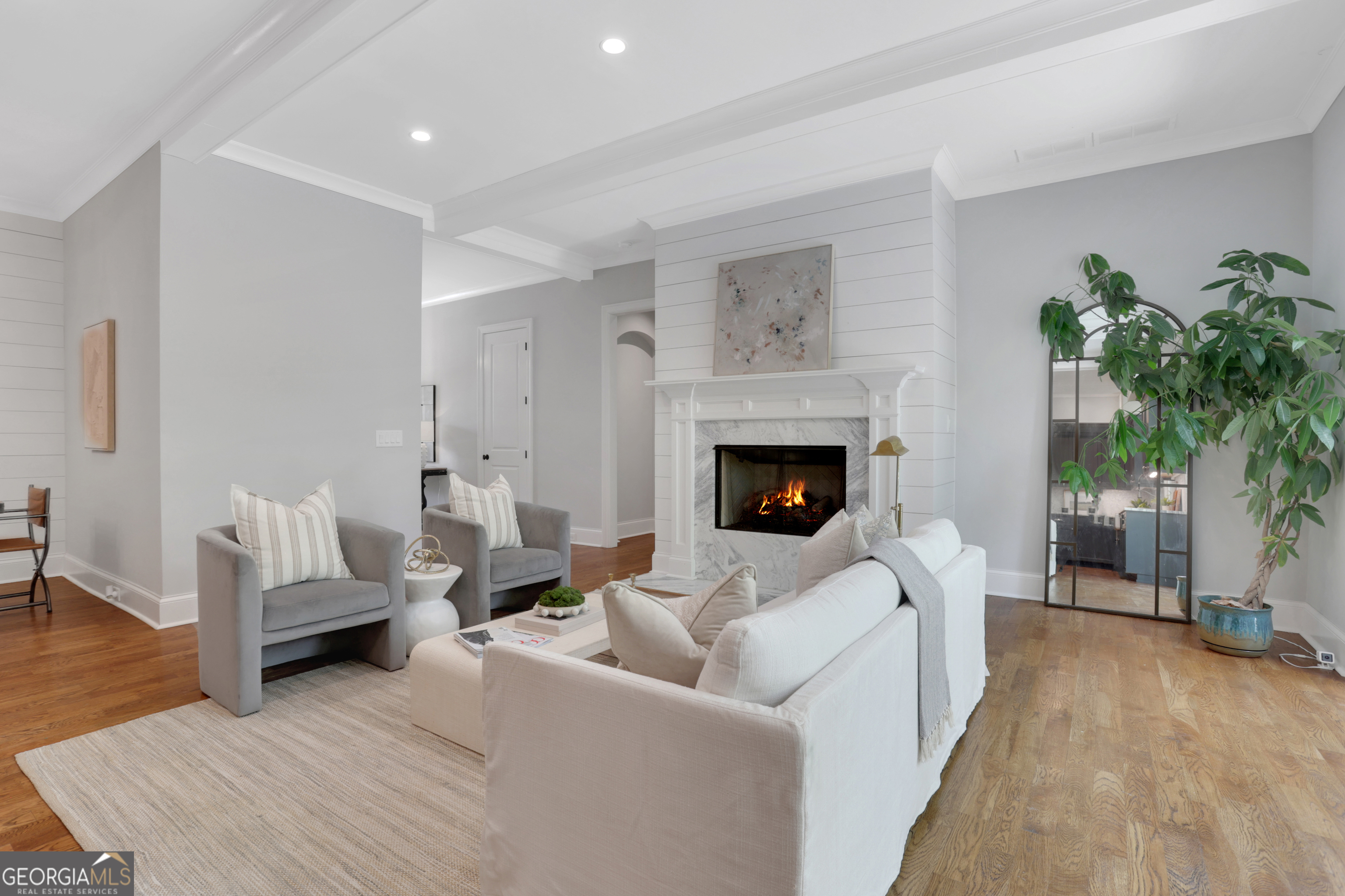 The Oaks at Mill Pond - Residential