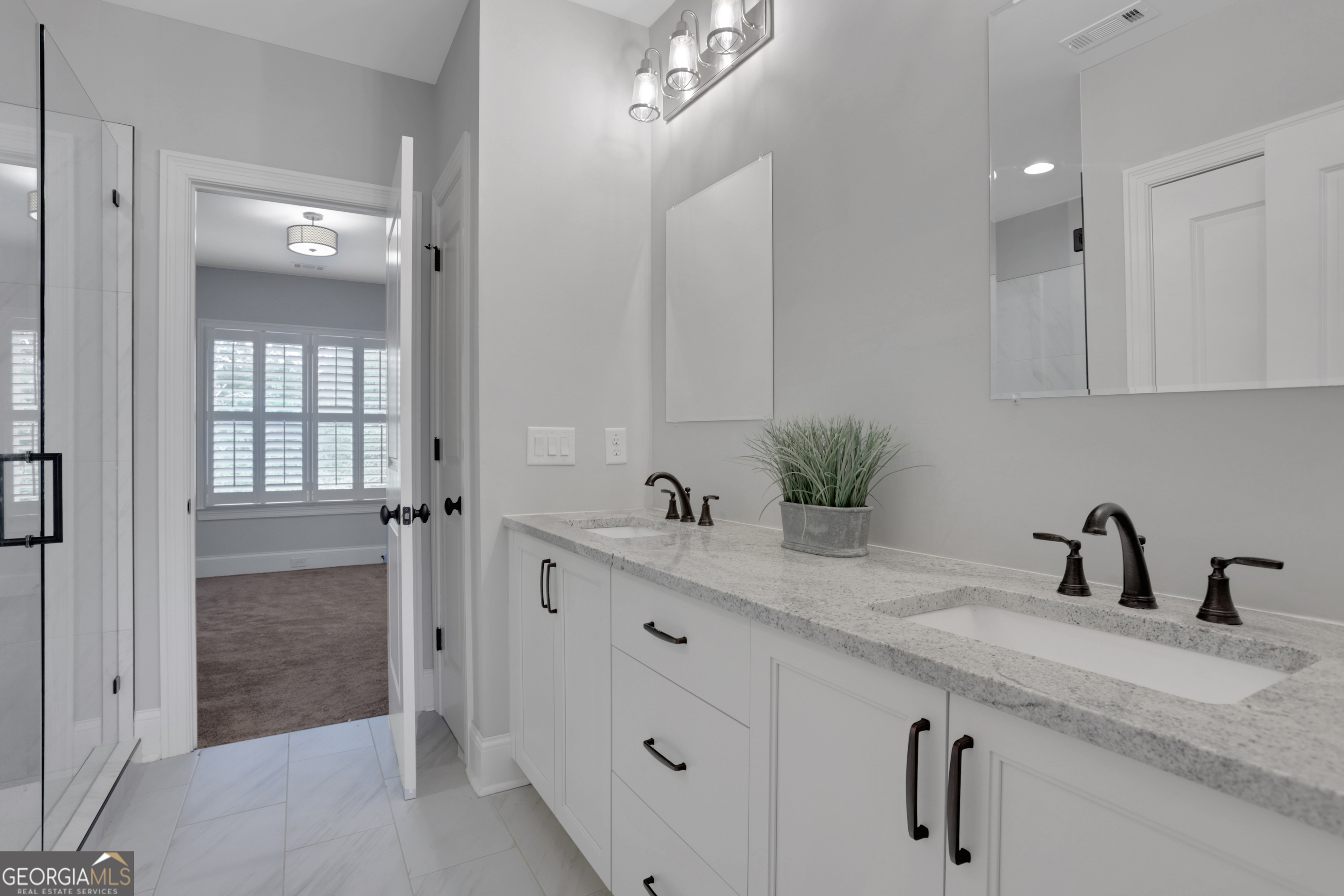The Oaks at Mill Pond - Residential