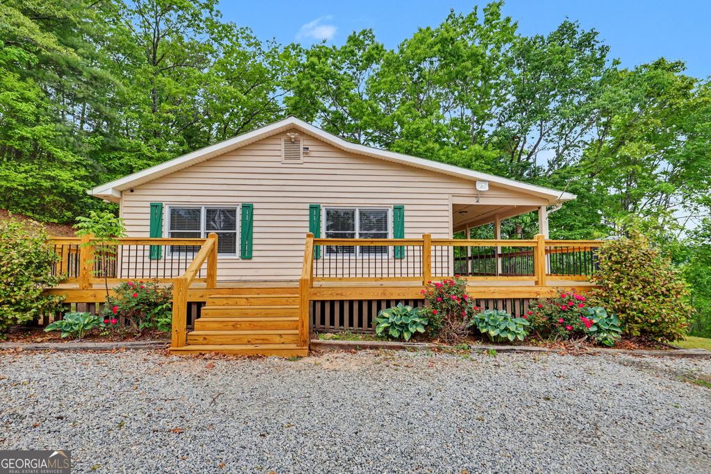 Photo of 1661 E Boggs Mountain Road, Tiger, GA 30576 (MLS # 10741342)