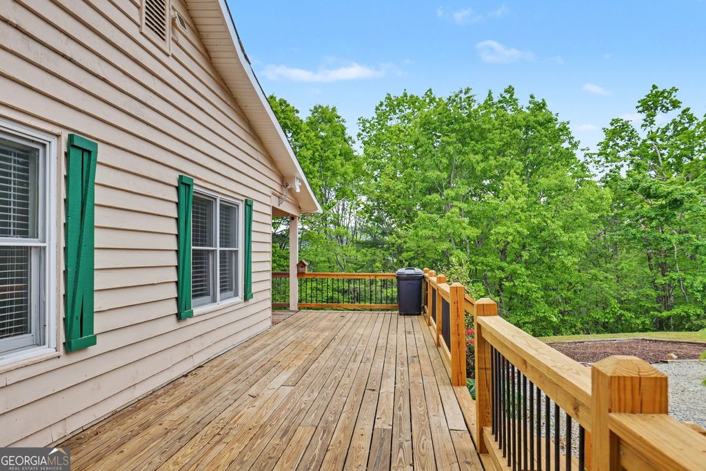 Photo of 1661 E Boggs Mountain Road, Tiger, GA 30576 (MLS # 10741342)