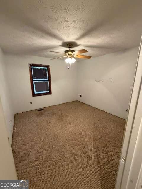 832 Country Club RD