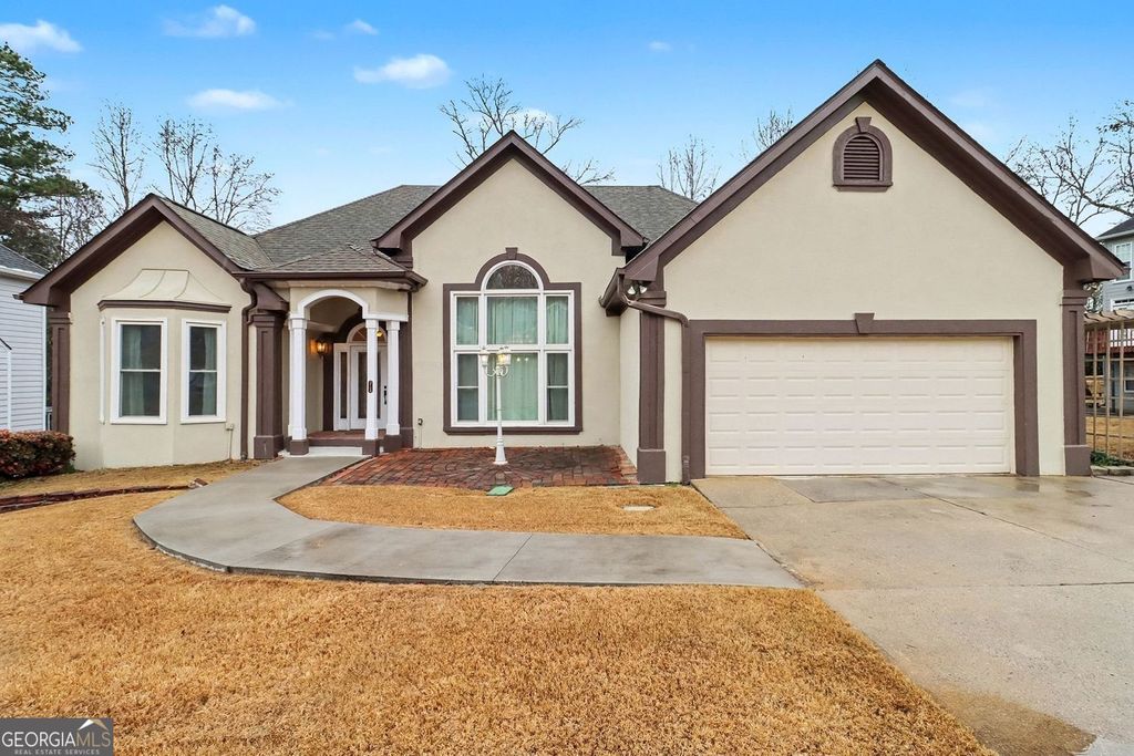 Photo of 3124 Sherwood Oaks Lane, Decatur, GA 30034 (MLS # 10674141)