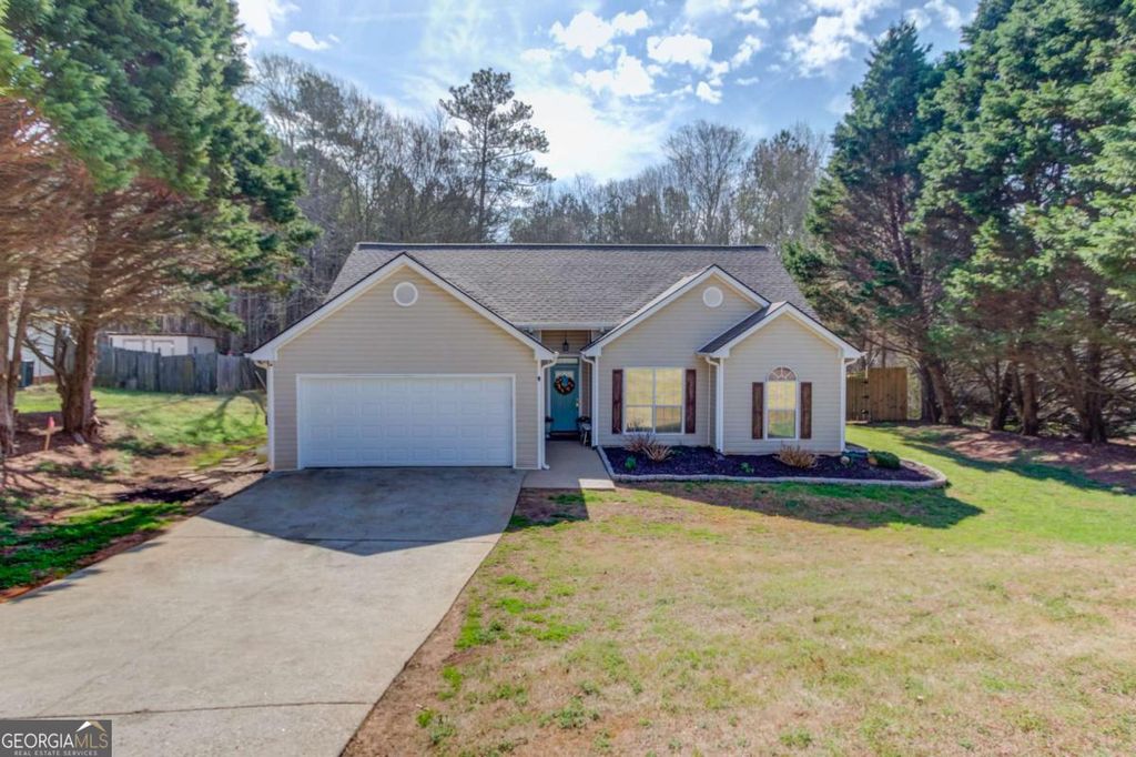 Photo of 504 Oxford Ridge, Winder, GA 30680 (MLS # 10705737)