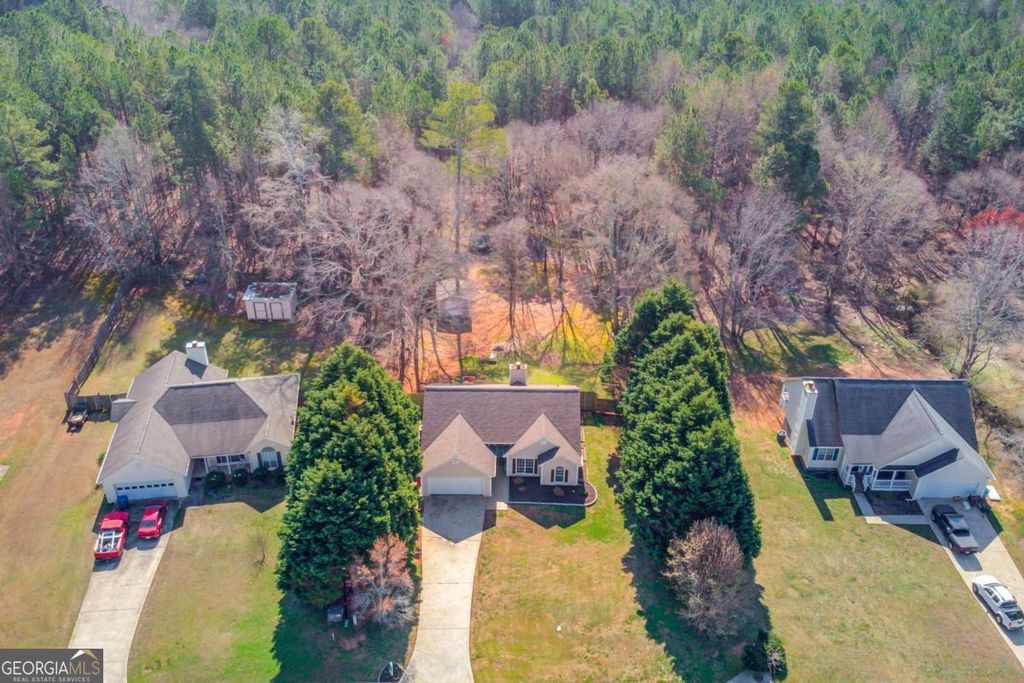 Photo of 504 Oxford Ridge, Winder, GA 30680 (MLS # 10705737)