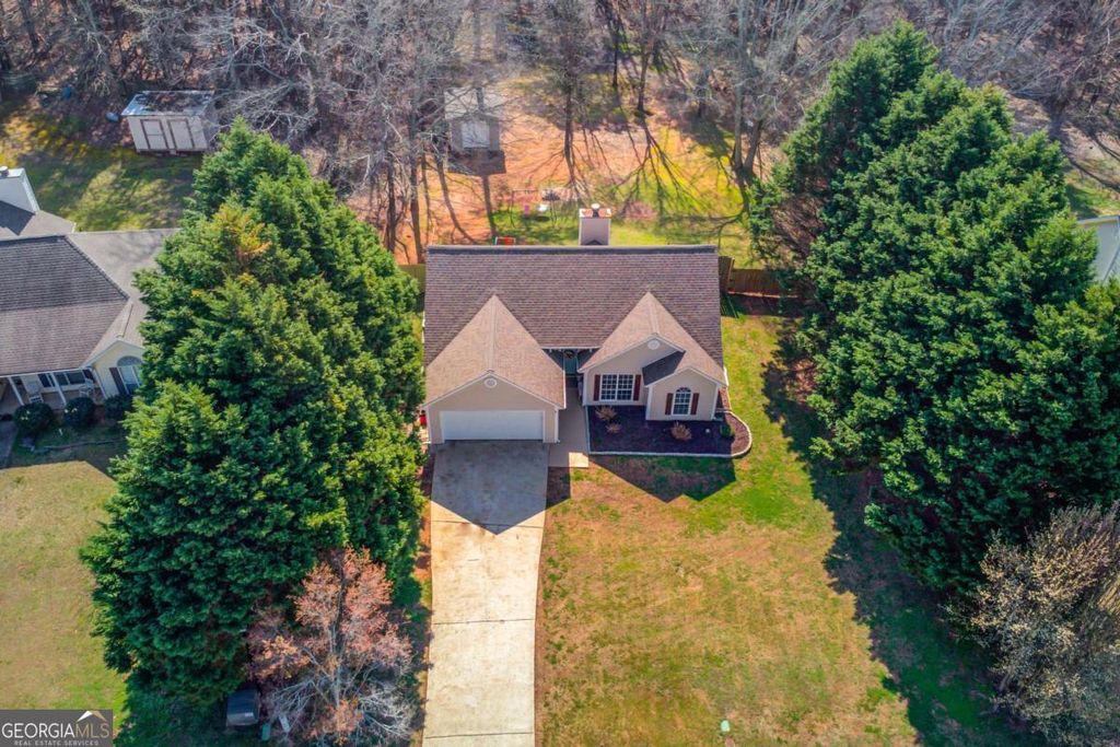 Photo of 504 Oxford Ridge, Winder, GA 30680 (MLS # 10705737)