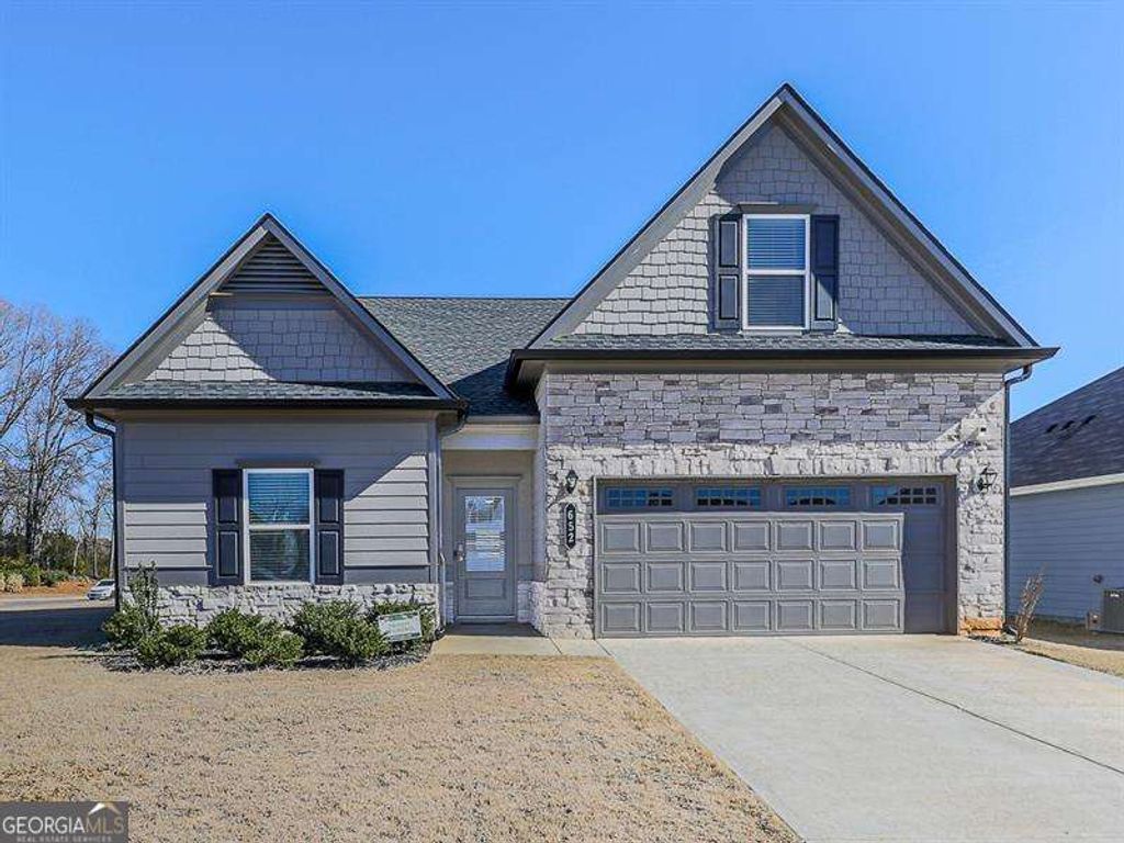 Photo of 652 Summerfield Lane NW, Cartersville, GA 30120 (MLS # 10685686)