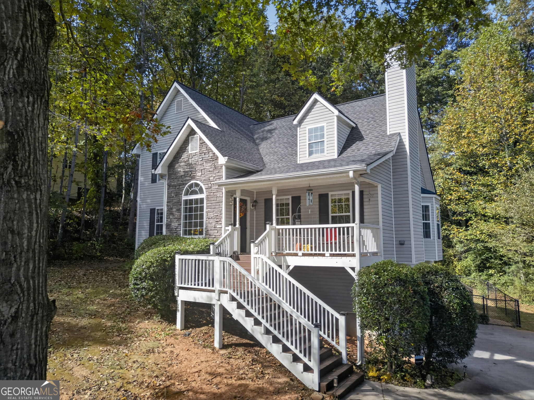 400 Tracy CT