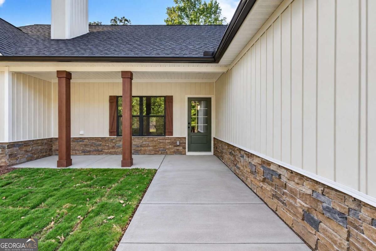 103 CROWE RD