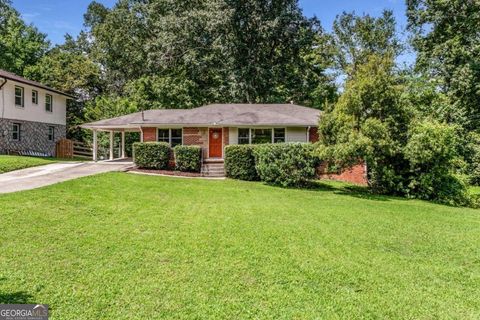Photo of 632 Willivee Drive, Decatur, GA 30033 (MLS # 10681060)