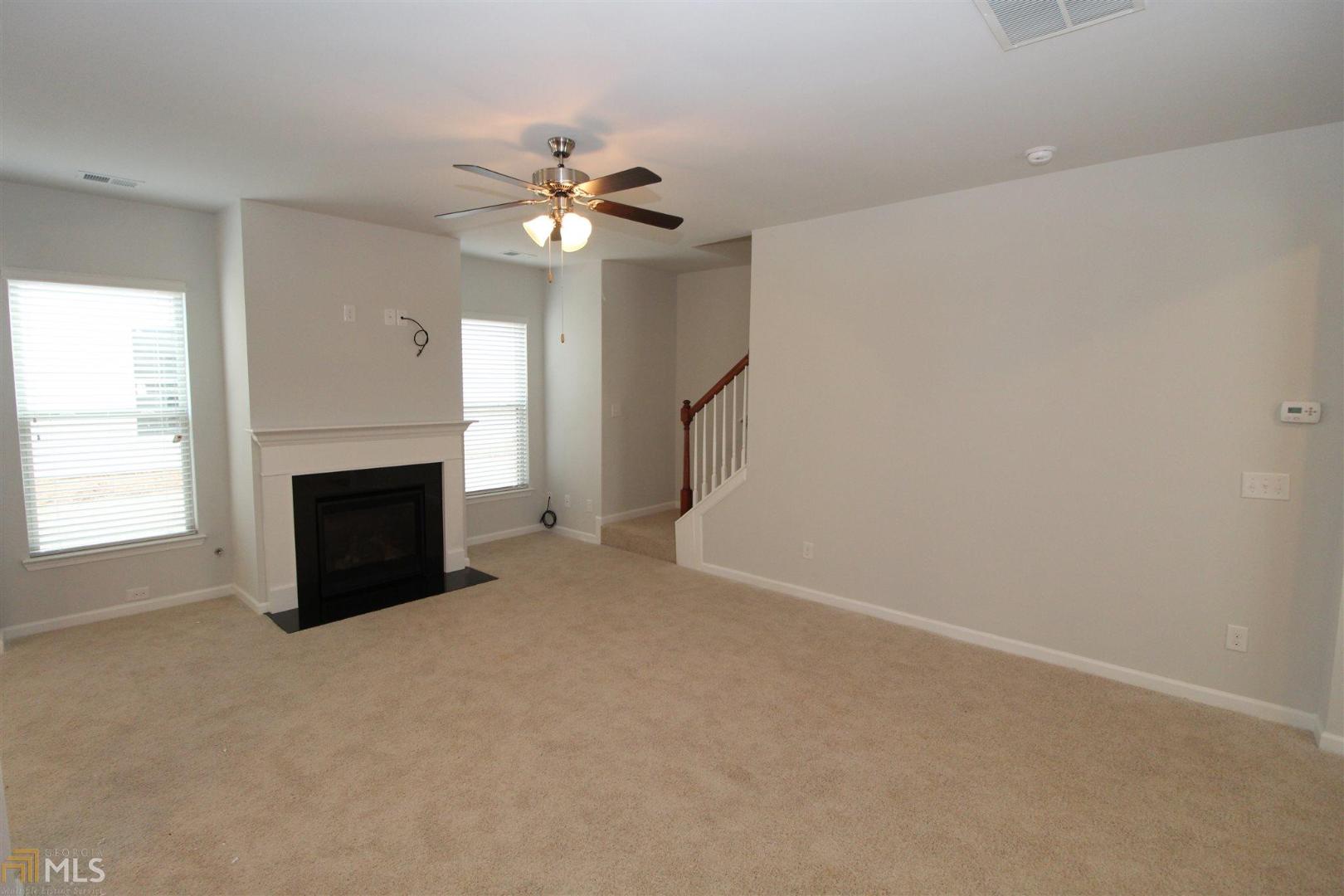 Lovejoy Crossing - Residential