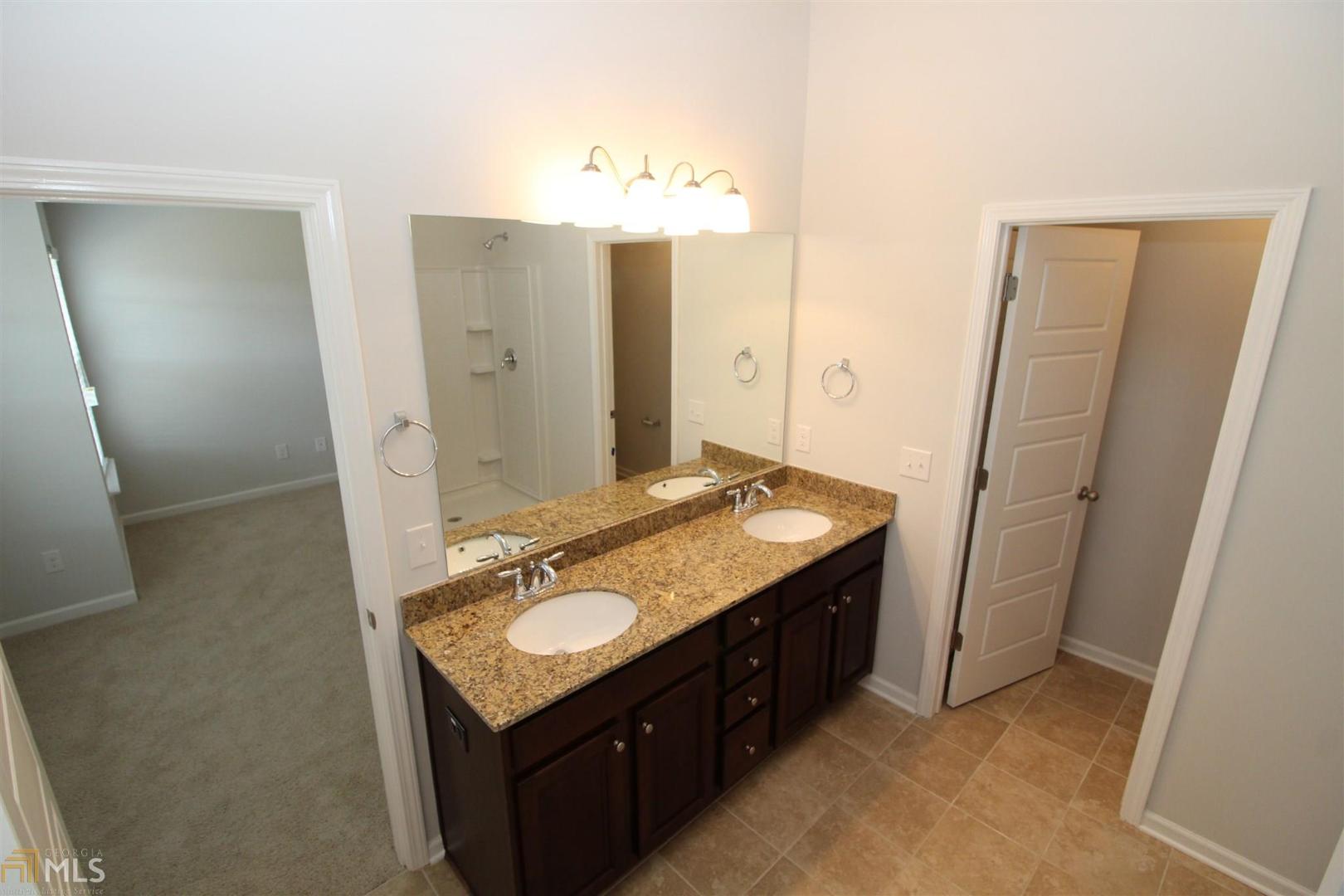 Lovejoy Crossing - Residential