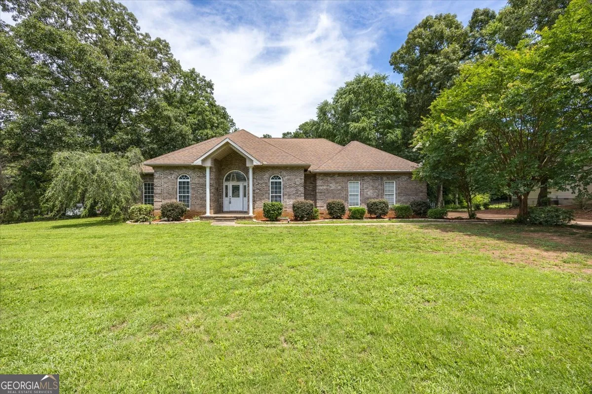 156 Henry Drive, Gray, GA, 31032