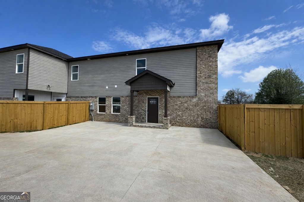 Photo of 264 Beau Claire Circle, Byron, GA 31008 (MLS # 10716200)