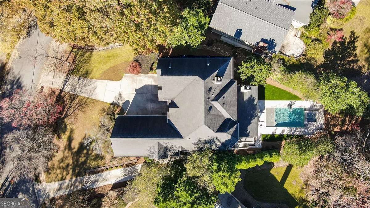 3283 Stratfield DR NE