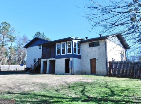 A home in Warner Robins