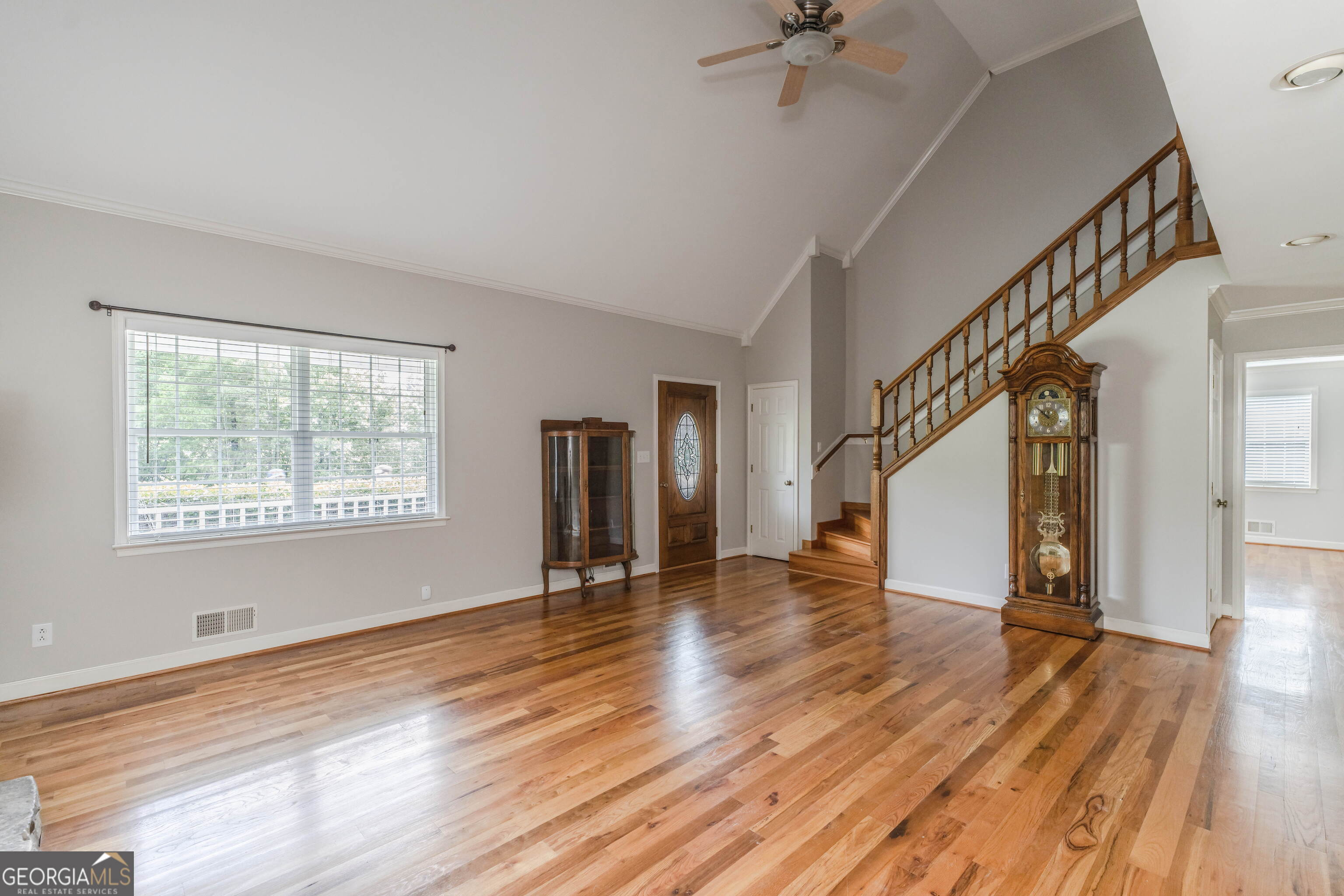 55 Ted Donath RD NE