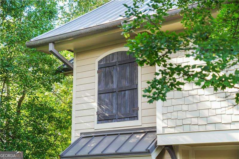 Weatherford Place / Historic Roswell - Residential