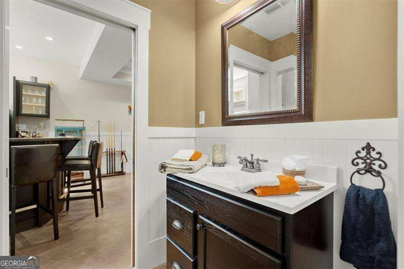 Weatherford Place / Historic Roswell - Residential