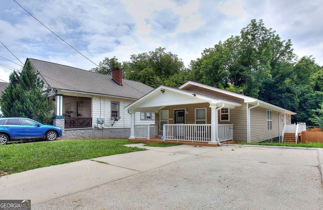 1288 Lucile AVE SW B