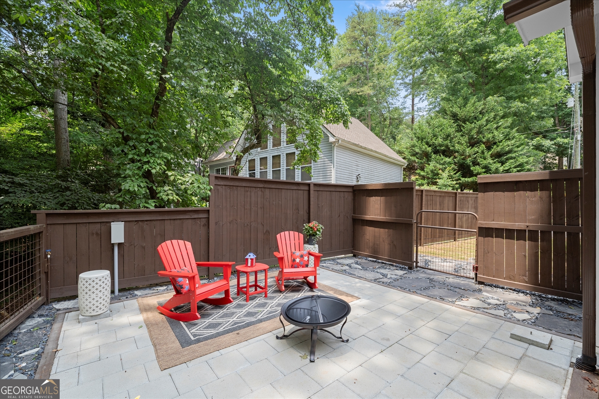 7135 Haw Creek PL